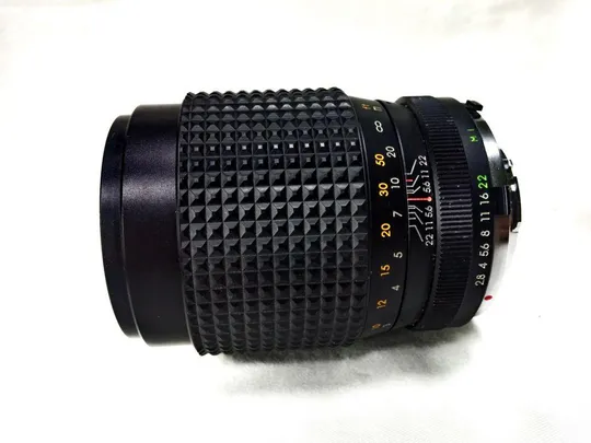 Купити Об&#039;єктив портретний на Minolta MD FOCAL MC Auto 1:2.8 f=135 Macro Ф58mm Вживане