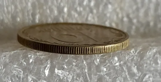 (2035) 10 копійок 2002 брак гуртильного кільця на 12 год.(10 копеек 2002 брак гуртильного кольца) Продаж