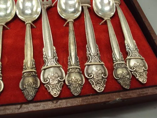 Набор столовые приборы десертные вилки и чайные ложки Роза мнц ссср лот 15 шт в коробке №14295 Де купити