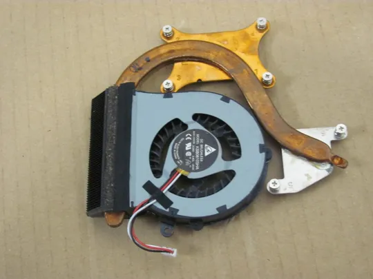 357-14 система охолодження BA62-00608B для SAMSUNG NP300V3A 300V оригінал З аукціону