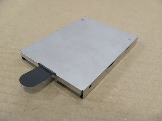 номер0224-12   кріплення шахта корзина HDD 60.46Z07.001 для FUJITSU Amilo Li 1718 оригінал Ціна