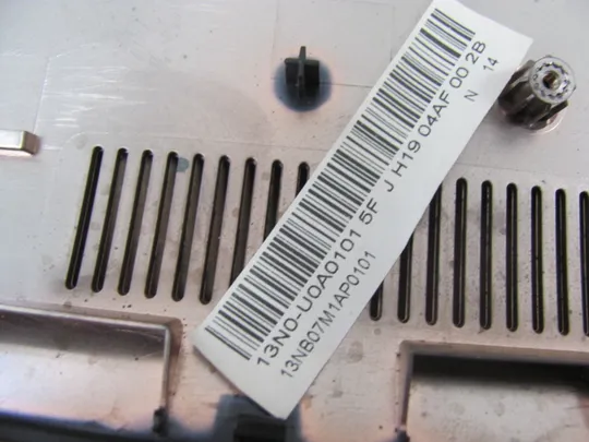 776-3 Кришка дно піддон корпуса 13N0-U0A0101 для ASUS R752 X751 F751 R751 оригінал Інтернет-аукціон