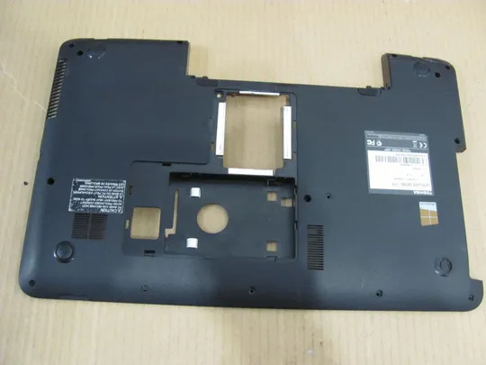497-3 Кришка дно піддон корпуса 13N0-ZXA0302 H000038180 для Toshiba Satellite C870 C870D C875 C875D оригінал Ціна