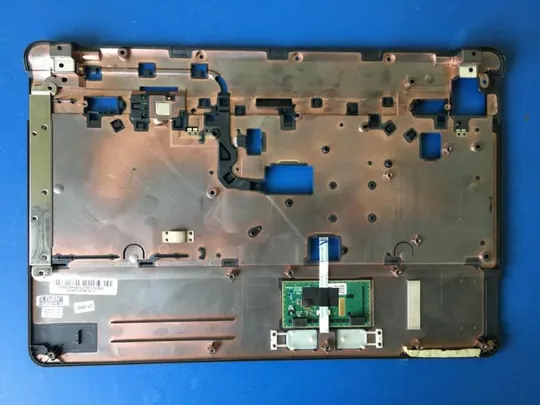 №84-21 Кришка панель палмрест та тачпад для FUJITSU LIFEBOOK AH530 CP489114 33FH2TCJT00 Де купити