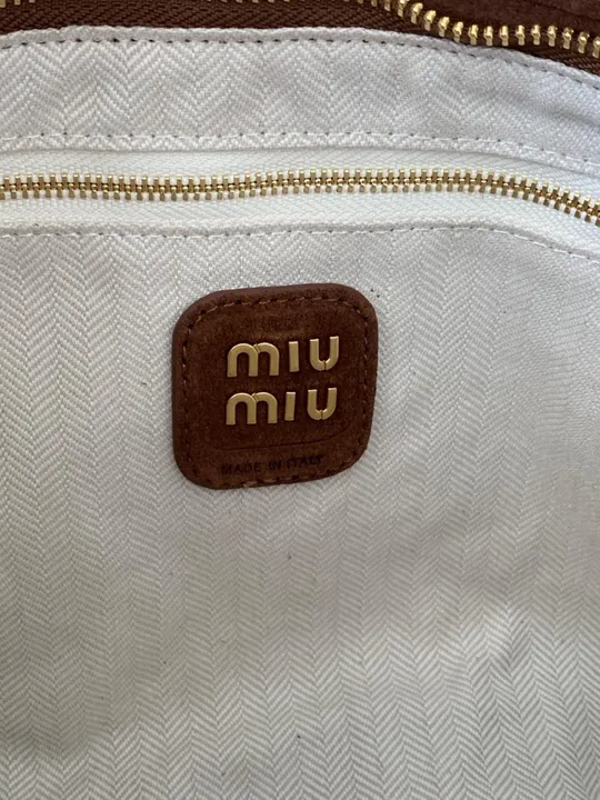 Сумка жіноча Miu Miu Aventure Nappa Leather Bag Brown Suede в Україні