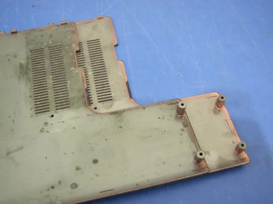 №228-1 сервісна кришка 13N0-XXP0621 для Medion Akoya P6631 E6234 E6222 DNS A15FD 0164781 оригінал Продаж