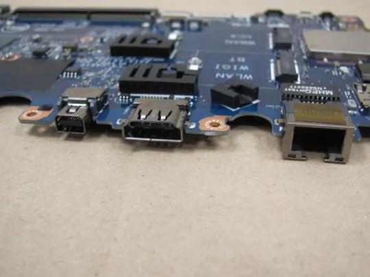 594-8  материнська плата AAZ60 LA-C461P SR2F0 i5-6300U  для Dell Latitude E7470  7470 оригінал Продаж