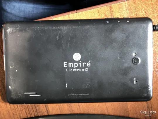 Планшет Empire electronix 10" З аукціону