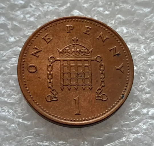 Купити (816) 1 пенні 2002 Великобританія (1 пенни 2002 Великобритания)