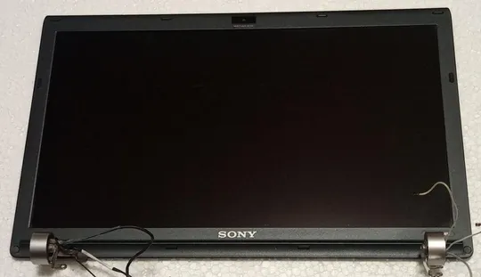 Купити Верхня частина корпуса (кришка) з ноутбука SONY VGN-Z31WN з матрицею, вебкамерою, шлейфами, петлями