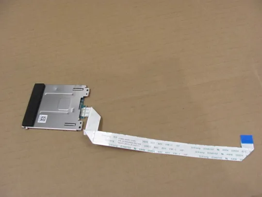 754-18 плата SMARD READER DC04000R800 0CYYG9 для DELL Latitude E9510 9510 2 in 1  оригінал Ціна