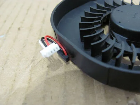 495-18 Вентилятор (кулер, FAN) BA31-00098C для SAMSUNG RV510 RV513 RV515 оригінал Інтернет-аукціон