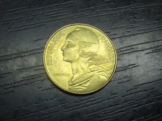 Купити 10 сантимів 1985 Франція