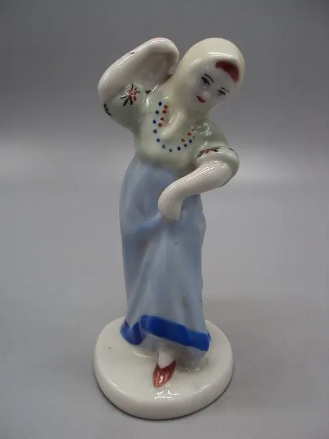 Фигура фарфор статуэтка Городница девочка плясунья Дарья с платком высота 14,2 см №146 Ціна