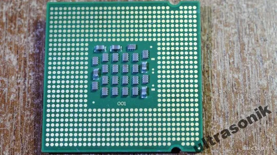 1x ядерный s775 Pentium 4 HT SL7J6 SL7PU 3.00GHz/1M/800 LGA775 З аукціону