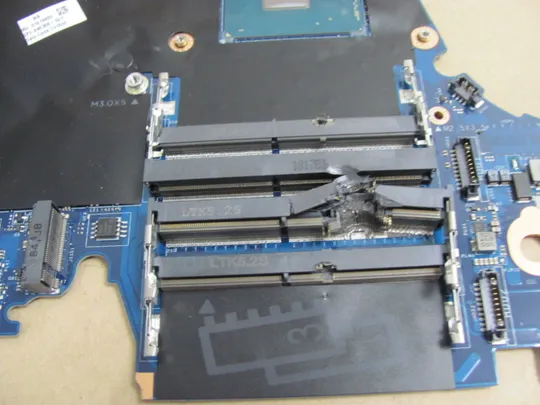 612-1  материнська плата APW70 LA-C391P 484306-001 SR2FM E3-1535M для HP EliteBook ZBOOK 17 G3  оригінал в Україні