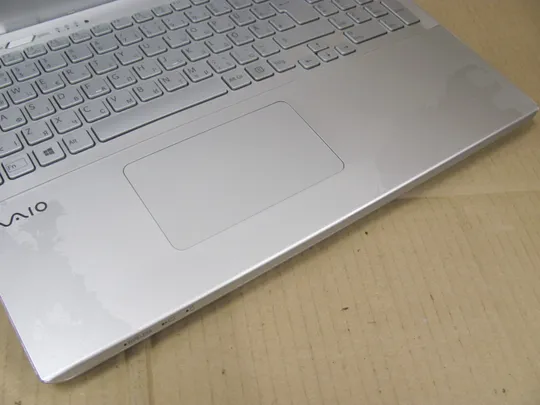 1383 SONY Vaio SVS151E2AM 15,6&quot; FHD i5 3230m 2,6Ghz / 8Gb / 240ssd / Nvidia GT 640m LE 2Gb 128bit / WebCam / LedKeyboard + блок живлення Де купити