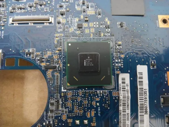 №330-5 материнська плата E89382 для MEDION X6816 X6815 оригінал Характеристики