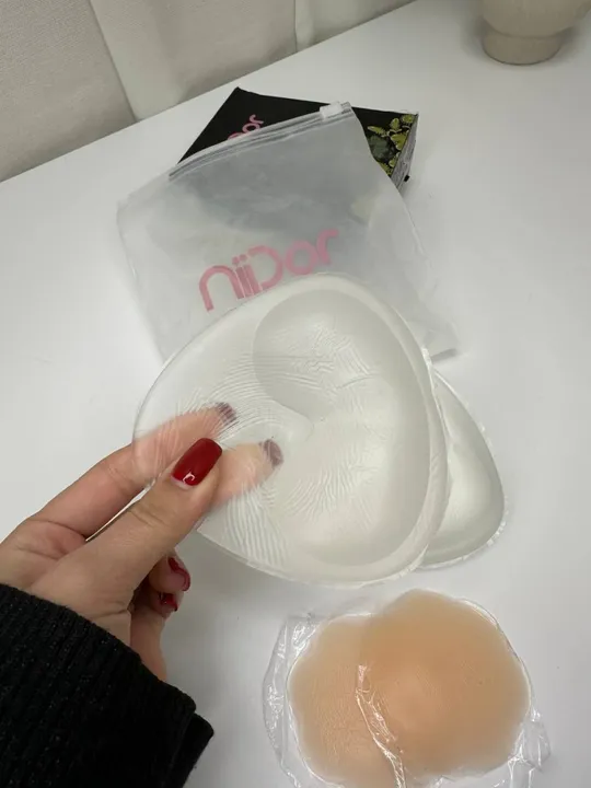 Пуш-ап підкладки та наклейки на соски (23) З аукціону