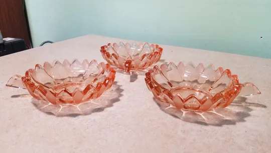 Креманки розетки піалки міні набор 3шт карамельне кольорове старе скло Вживане Недорого