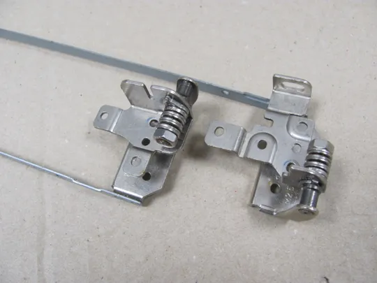 номер0314-12 кріплення Фіксатор Скоби Закріплювач Механізм з'єднання fastening з петлями AM0CK000200  для TOSHIBA Satellite L670, L670, L670D, L670D, L675, L675, L675D, L675D оригінал З аукціону