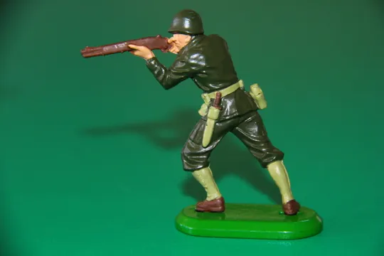 Купити АМЕРИКАНСЬКИЙ СОЛДАТ Другої світової американец BRITAINS 54мм Англія