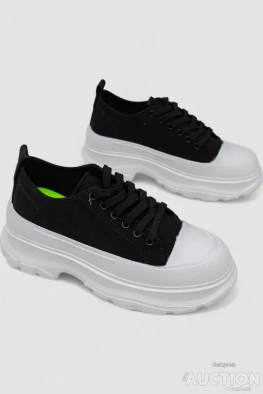 Кроссовки женские, цвет черно-белый, 248RCX416 З аукціону