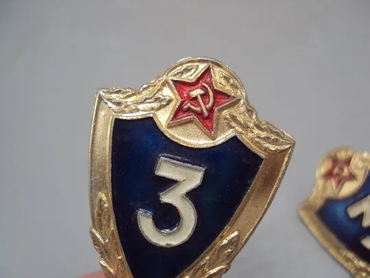 знак классность 3 вс ссср винт гайка лот 2 шт №15218 Де купити