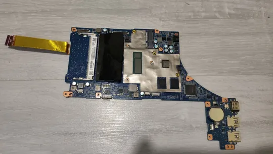 материнська плата Sony SVF15NB1GM, SVF15N1X2EB, SVF15N DA0FI3MB8E0 rev:e FI3 i5-4200U Geforce GT735M 2GB Ціна