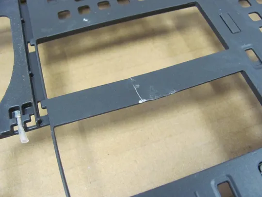 812-1 Кришка дно піддон корпуса  з type-c портом AM1DJ000411 04M07T  для Dell Precision 7710 7720 оригінал Торговий майданчик