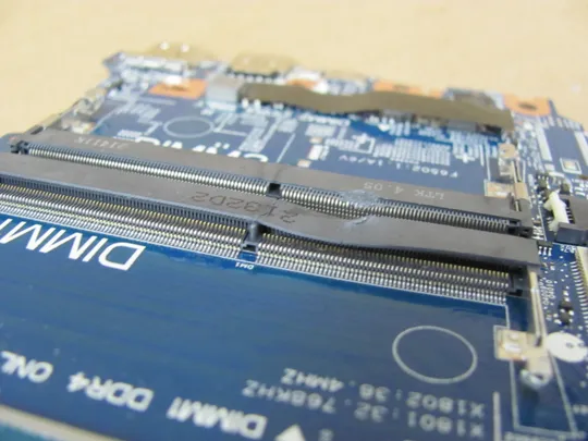 821-6 материнська плата SRK05  i5-1135G7 CV0V2 0R31RD для DELL Latitude 3520  E3520 оригінал в Україні