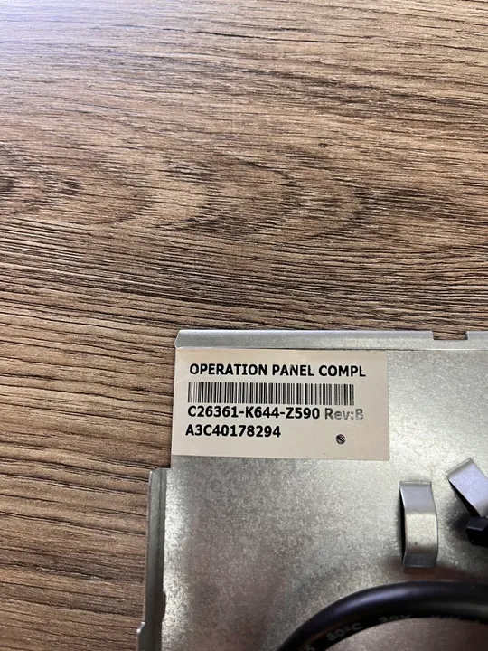 Fujitsu tx1330 m2 Operation Panel Complete C26361-K644-Z590 З аукціону