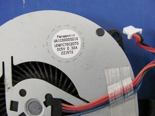 №239-9 Вентилятор (кулер, FAN) G61C0000S210 для TOSHIBA TECRA R850 оригінал Інтернет-аукціон