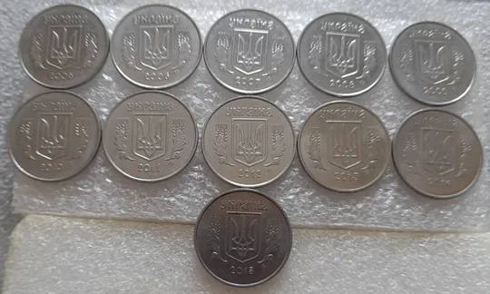 (4195) 5 копійок 2005-2015 порічниця - 11 монет  одним лотом(5 копеек погодовка) Ціна