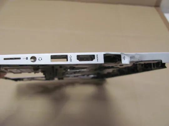 605-1 Кришка панель палмрест  6070B1210201 L18310-001 для HP EliteBook 840 G5  оригінал Де купити