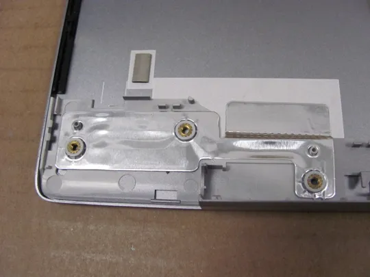 831-3 кришка матриці 13N1-8DA04010A  для  MEDION AKOYA E17201 S17402 P17603  оригінал Де купити