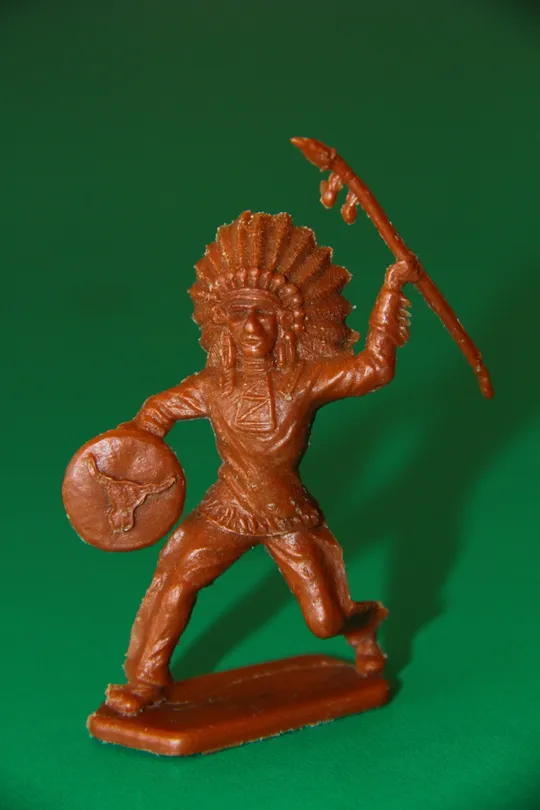 ІНДІАНЕЦЬ ІЗ СПИСОМ индеец KELLOGGS Crescent 54мм АНГЛІЯ оригінал Ціна