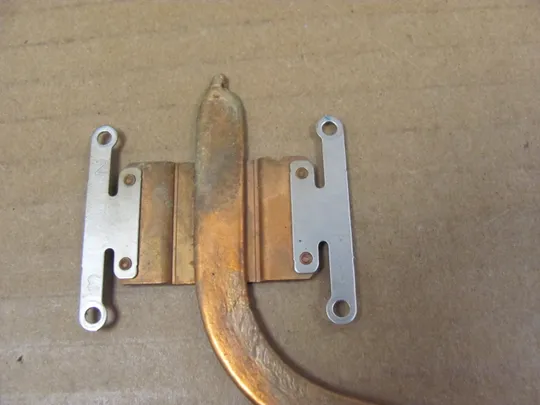 831-15 термотрубка охолодження 13N1-5LA0212 для  MEDION AKOYA E17201 S17402 S17401 S6445  оригінал З аукціону