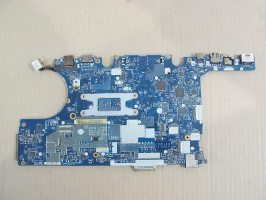 356-9 материнська плата РОБОЧА VAUA0 LA-9591P  SR1EA   i7-4600U  для  Dell Latitude E7440  7440 оригінал в Україні