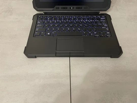 Захищений планшет Dell 7212 Rugged, 11.6" FHD, i5-8350U, 16GB, 256GB, клавіатура, стилус, 4G LTE Де купити