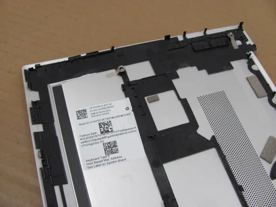 номер0885-2  Кришка дно піддон корпуса M36396-001 6070B1847201  для  HP EliteBook 830 G7 G8 оригінал в Україні
