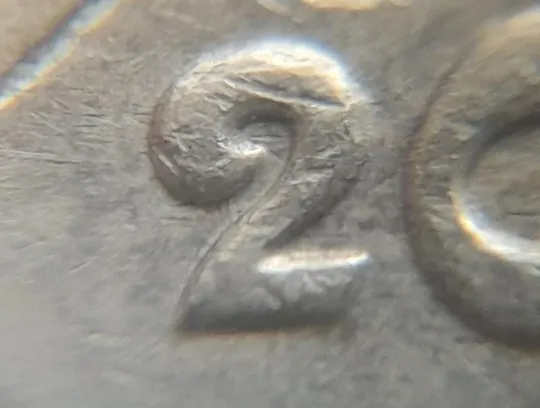 (4648) 1 гривня 2001 зминання (здвоєння) елементів зображення на аверсі (1 гривна 2001 брак) Де купити