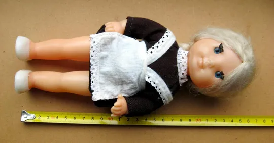 Лялька - школярка-першокласниця = Кукла - школьница-первоклассница = іграшка СРСР З аукціону