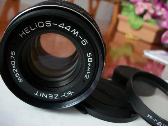 Объектив Гелиос-44М-6 , М-42 , УФ-1 52-мм , обе крышки . Таких Нет . Новый-New Де купити