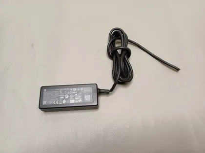 фото, 0632 адаптер живлення  HP TPN-DA16 19.5V 2.31A 45W  НІМЕЧЧИНА