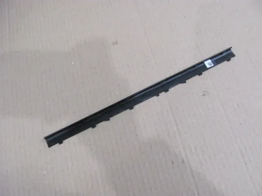 номер0252-28 заглушка корпуса 02PDG6 для Dell Latitude P40G  E7480 7480 E7490 7490 оригінал Ціна