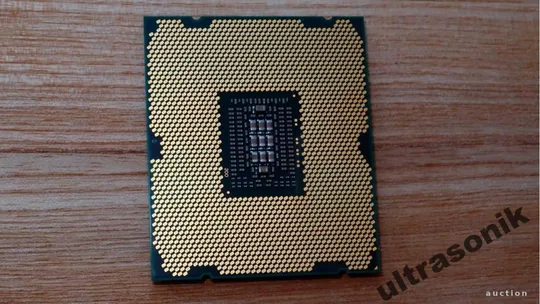 8х ядерный процессор Intel Xeon E5-2650 QA82 ES 8C/16HT 2.00GHz/20M/8.00GT/s LGA2011 Вживане Ціна