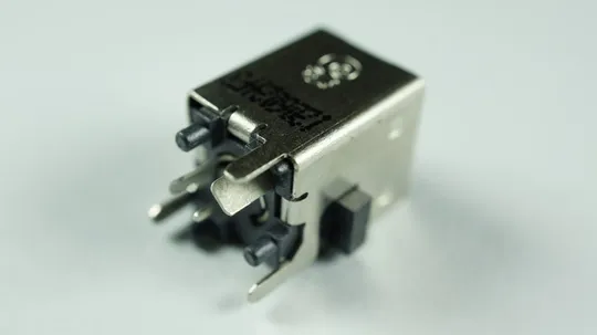 Роз'єм живлення PJ084 DELL (Inspiron One: 2205, 2305, 2320) Продаж