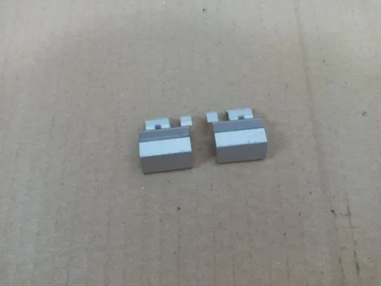 номер0337-13 заглушки для HP Pavilion 17 17-E заглушки петель заглушки на петлі оригінал Ціна