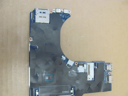 номер0995-8 материнська плата Mainboard Материнка Основна плата Системна плата Плата системи Laptop motherboard мамка ноутбучна плата DAP20 LA-F601P SRCKQ Xeon E-2186M для Dell Precision 17 7730 7740 M7730 M7740 оригінал З аукціону